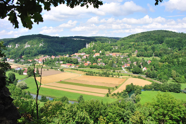 038475 Blick auf Streiberg von der Ruine Neidek aus