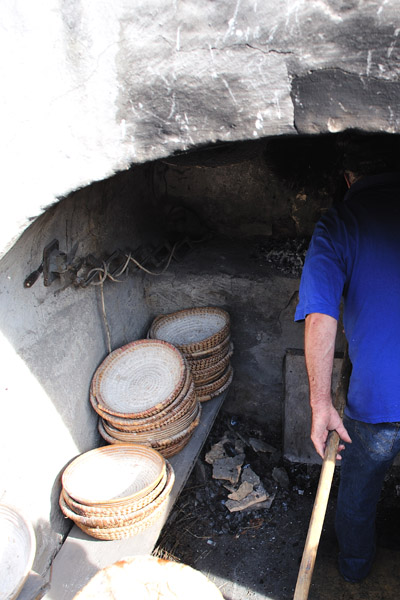 0499155 Über 300Jahre alter Brotofen in Pottenstein