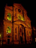 0109Martinskirche bei Nacht