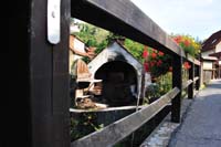 0478133 Über 300Jahre alter Brotofen in Pottenstein