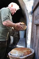 0500156 Über 300Jahre alter Brotofen in Pottenstein