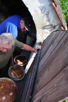 0504160 Über 300Jahre alter Brotofen in Pottenstein