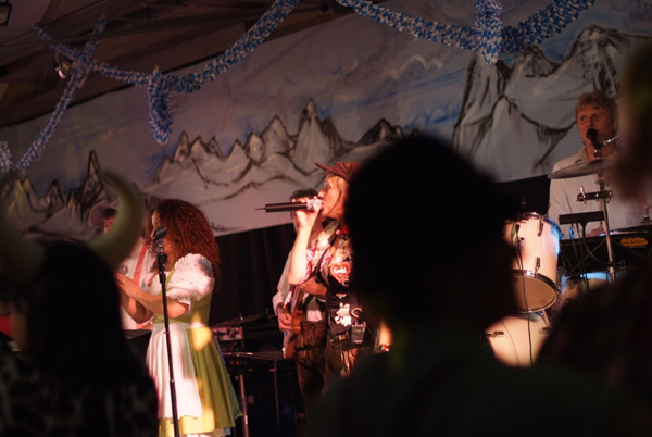 329.Rosenmontagsball